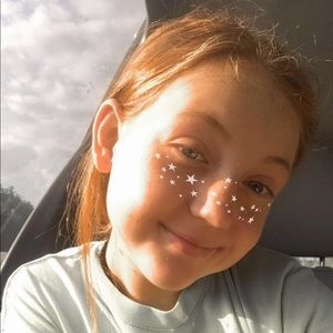 Meet your Posher, Ella